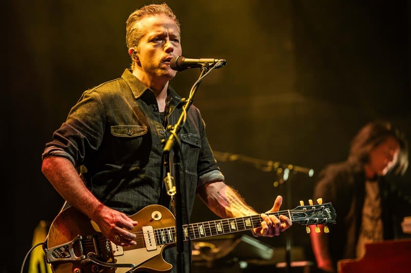 Jason Isbell and the 400 Unit Brought Brawny Vulnerability to a Sold-Out Majestic Theatre