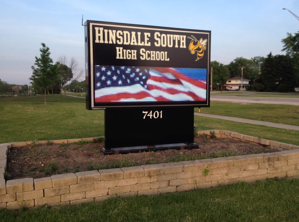 Hinsdale District 86 school board approves ADA settlement with former Hinsdale South band director