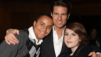 Tom Cruise Poses With Kids Bella & Connor for First Time in 14 Years