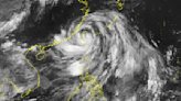 Carina weakens back into typhoon near Taiwan's coast