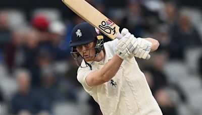 Lancashire on top despite Evison fifty