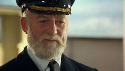 Muere Bernard Hill, actor de ‘Titanic’ que interpretó al capitán, a los 74 años