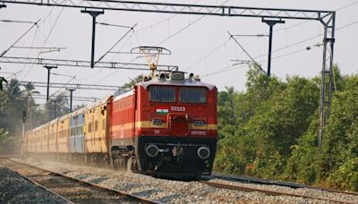 Konkan Railway generates 3.18 lakh units of electricity from solar power