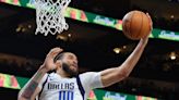 Sacramento Kings sign Javale McGee