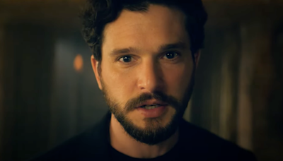 Jon Snow Actor Kit Harington Returns To Game Of Thrones To Promote A Video Game