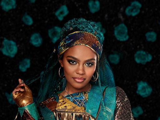 Watch: China Anne McClain, Kylie Cantrall sing first 'Descendants: Rise of Red' song