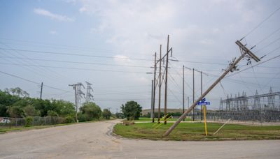 Power outage map shows states suffering blackouts after tornadoes strike