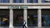 Lloyds Profit Tops Estimates After Setting Aside Less Provisions