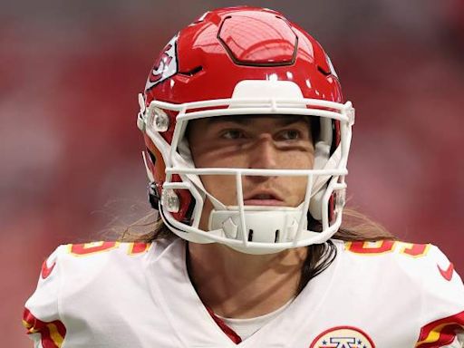 Former Chiefs All-Pro Sends Message to KC After Signing With Texans