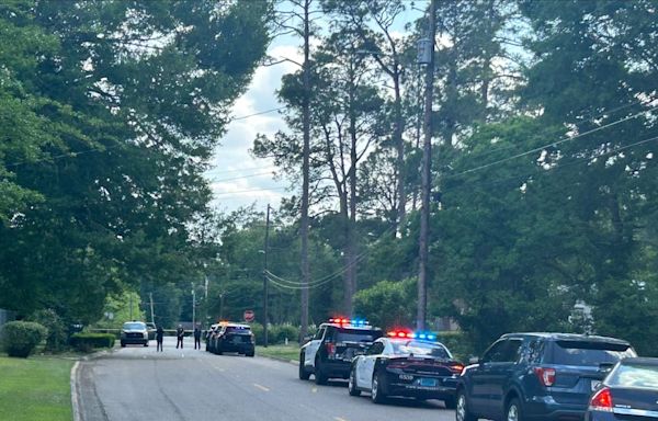 Dothan Police responding to scene of shooting