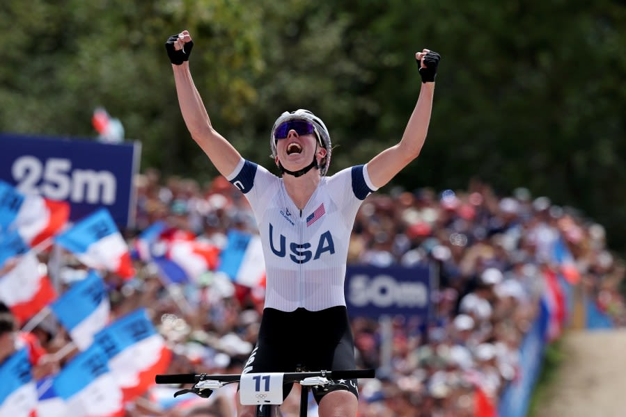 Bentonville-trained mountain biker wins silver medal in Paris