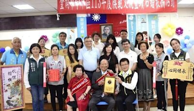 台南學甲表揚13位模範父親、2對鑽石婚楷模