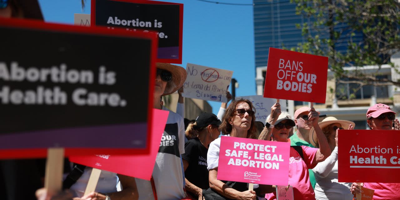 Florida Activists Gird for November Vote to Undo Six-Week Abortion Law