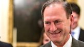 'What judge on planet Earth does that?' Justice Alito raked over the coals for new scandal