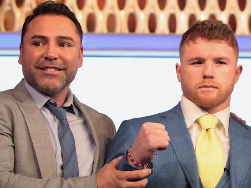 Óscar de la Hoya arremete de nuevo contra Canelo Álvarez: "Estoy cansado de escucharlo" - El Diario NY