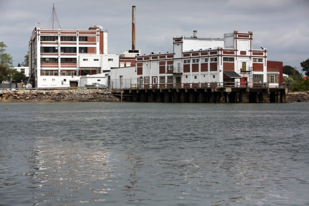 Body found in mud flats near former B&M Baked Beans plant in Portland