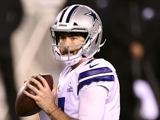 Ex-Cowboys Quarterback Brought in by Steelers Before Start of Camp