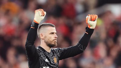 David de Gea forced to wait for return to football as Serie A move falls through