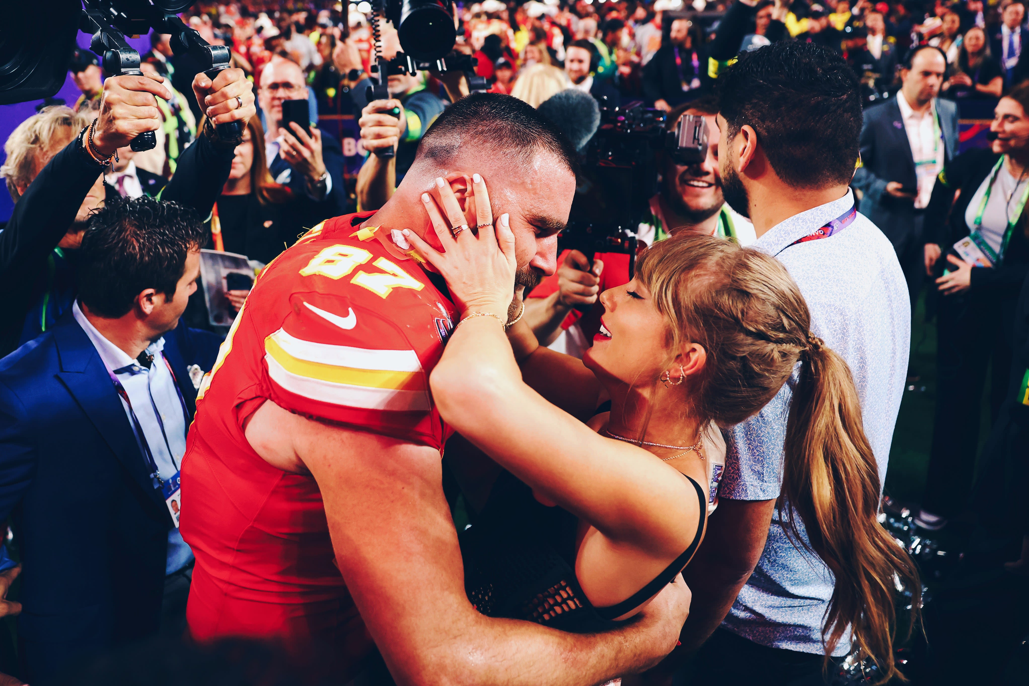 Taylor Swift and Travis Kelce: A Complete Relationship Timeline