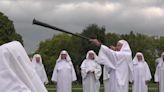 Autumn Equinox: Druids gather on Primrose Hill to mark end of summer