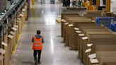 Amazon Narrowly Avoids UK Warehouse Strike During Holiday Season