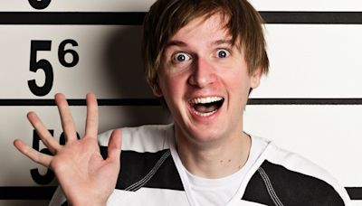 Prisoners are being taught how to write sitcoms in 10-week comedy course'