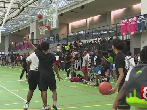 Friday Night Lights event provides fun, safety for New Haven kids