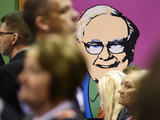 At This Year’s Berkshire Hathaway Meeting, Emotion Will Supersede Business