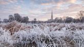 Weather maps turn blue as UK plunges to 1C - three places to be worst hit