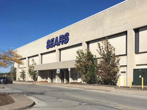 Demolition date set for former Sears building in Devonshire Mall