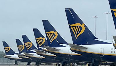 Ryanair share price ‘still under pressure’ following quarterly profit slump