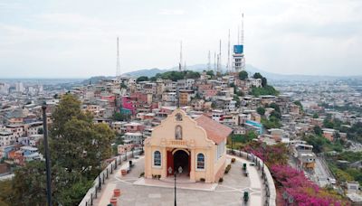 Desde rectores de universidades hasta la fallecida cantante Fresia Saavedra: habrá 36 condecorados por la Asamblea Nacional en su sesión conmemorativa por las fiestas de Guayaquil