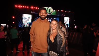 Viviane Araujo e Guilherme Militão beijam muito em festival no Rio