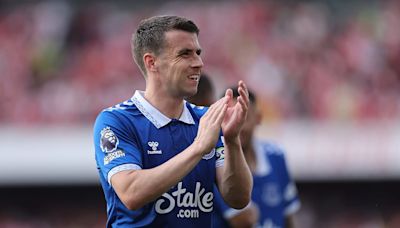 Seamus Coleman edges closer to signing a new deal to stay at Everton