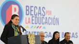 Destina Tere Jiménez más de 31 millones de pesos para becas educativas