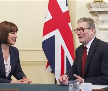 英國首位女財政大臣 里夫斯發豪願拚經濟成長史上第一