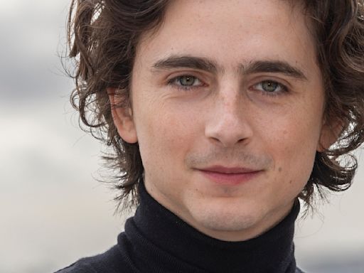 "Nous n’étions pas autorisés à…" : Timothée Chalamet toxique ? L’équipe de tournage de son dernier film est tombée des nues