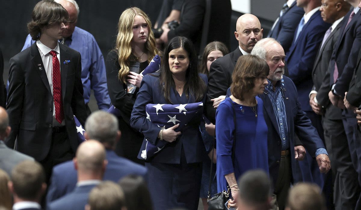 Fallen U.S. Marshal is memorialized by Attorney General Garland, family and others