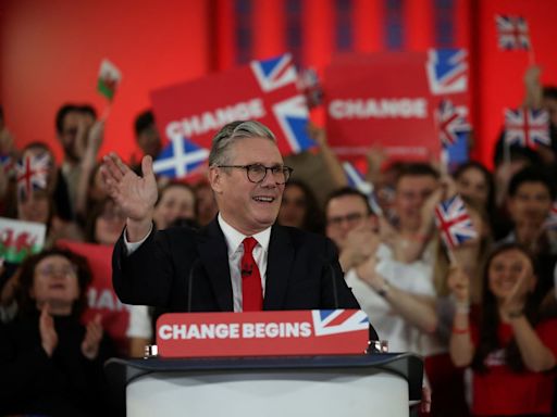 Elecciones en Reino Unido 2024, en directo | Starmer celebra la abrumadora victoria laborista: “El cambio comienza ahora, pero no va a ser fácil”