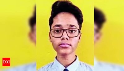 Student Scores 90.4% in CBSE Class XII After Emergency Surgery | Kolkata News - Times of India