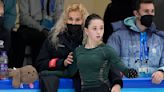 Putin galardona a Tutberidze, entrenadora de Kamila Valieva
