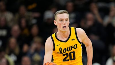 Iowa’s Payton Sandfort to return for his senior men’s basketball season