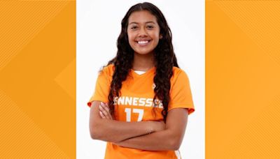 Ali Howard, daughter of former United States soccer goalie Tim Howard, commits to Tennessee soccer