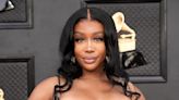 SZA Explains Why She Decided to Have Her Breast Implants Removed: ‘It Was Painful’