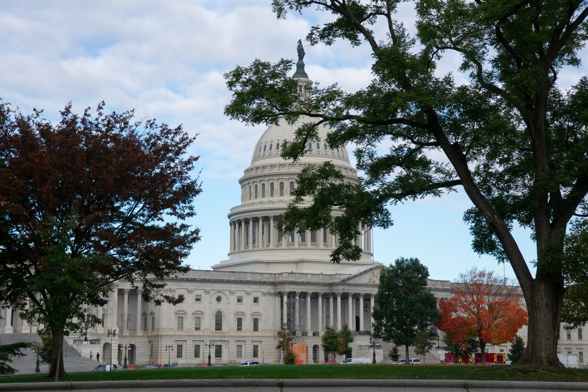 Interim Harvard President Alan Garber Takes the Political Battle to Washington | News | The Harvard Crimson