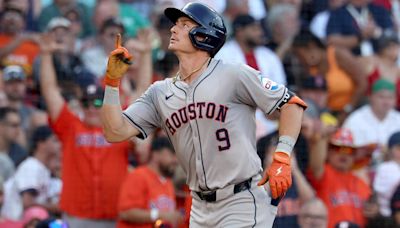 Astros' Zach Dezenzo hit his first career home run Saturday. So why did his teammates ignore him after he hit it?