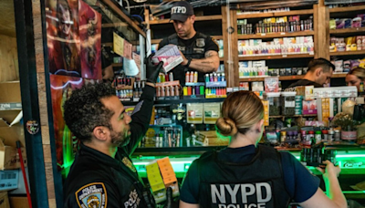 Over 1,000 illegal weed stores shut down in New York: Hochul