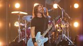 There Goes My BBQ Hero: Foo Fighters’ Dave Grohl Cooks For L.A. Homeless During Marathon Grill Session