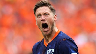 Wout Weghorst scores Netherlands winner against Poland – after predicting he would