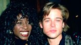 Sinitta se ha tenido que hacer dura desde que salió con Brad Pitt